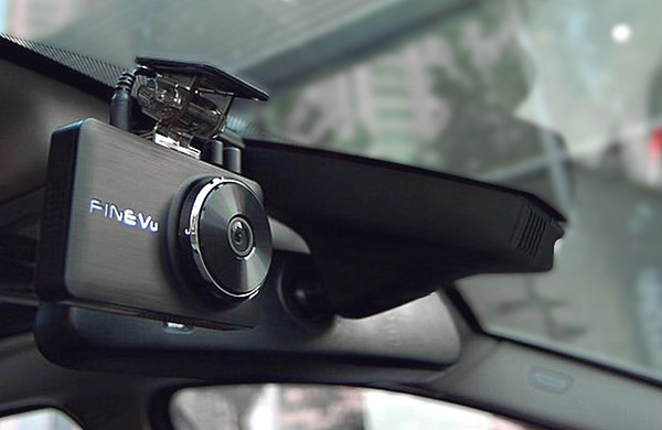FineVu-GX5000-kamera-przednia